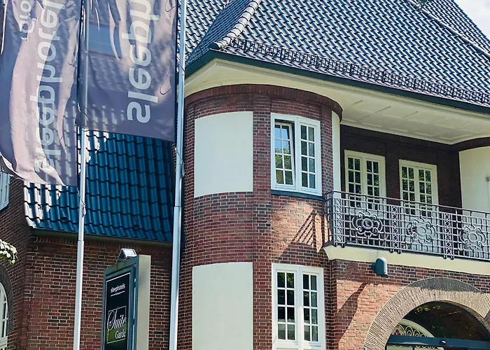 Sleephotels Garde 3*